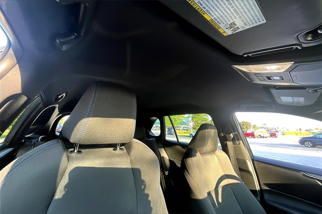 2022 Toyota RAV4 Hybrid SE - Photo 22