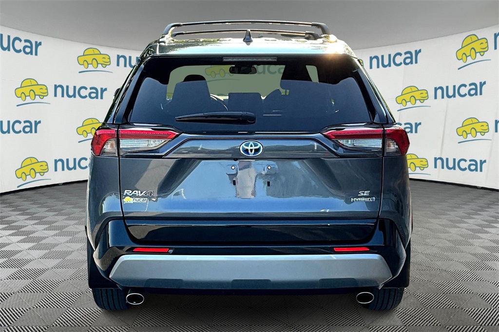 2022 Toyota RAV4 Hybrid SE - Photo 5
