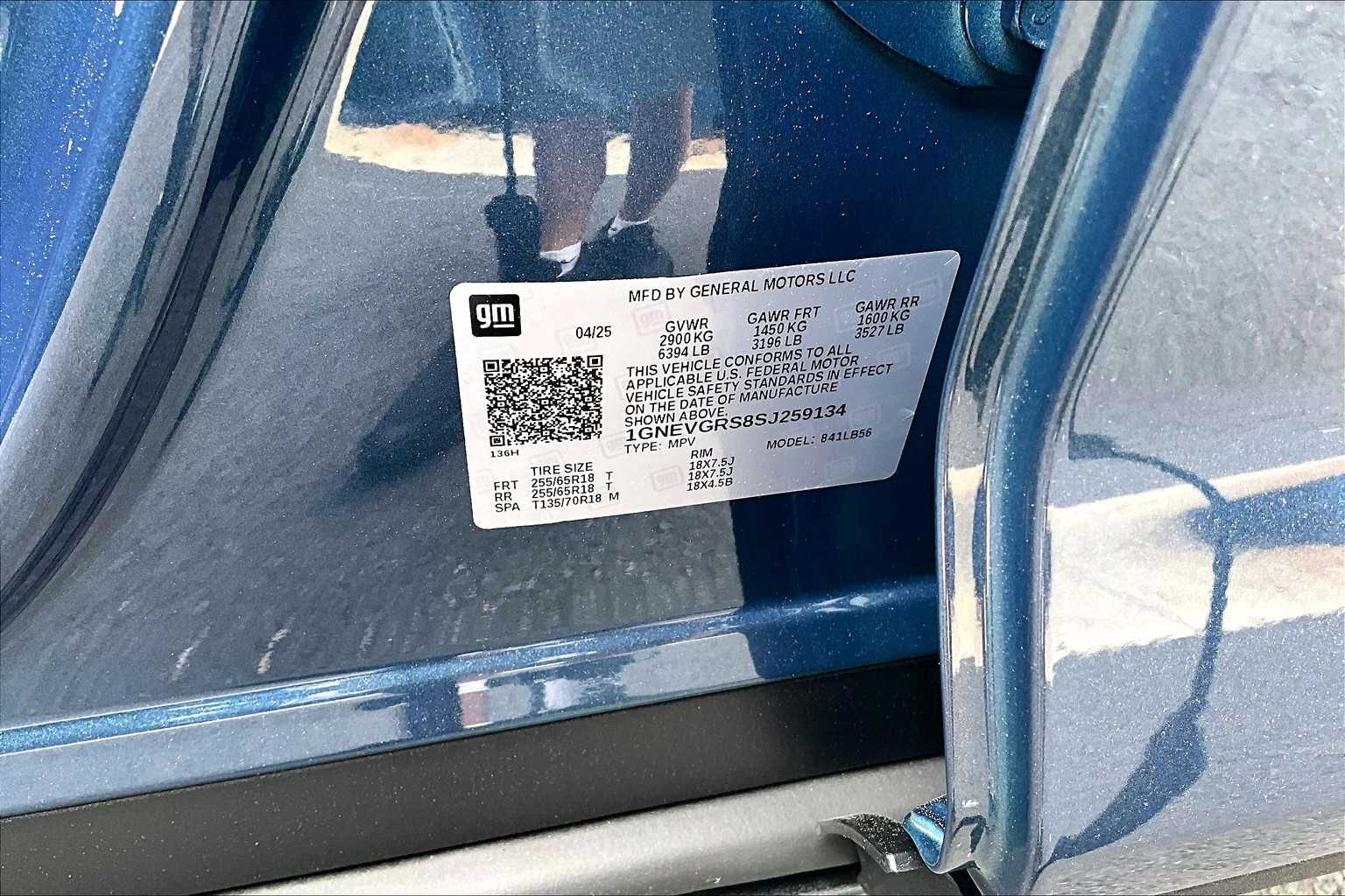 2025 Chevrolet Traverse AWD LT - Photo 17