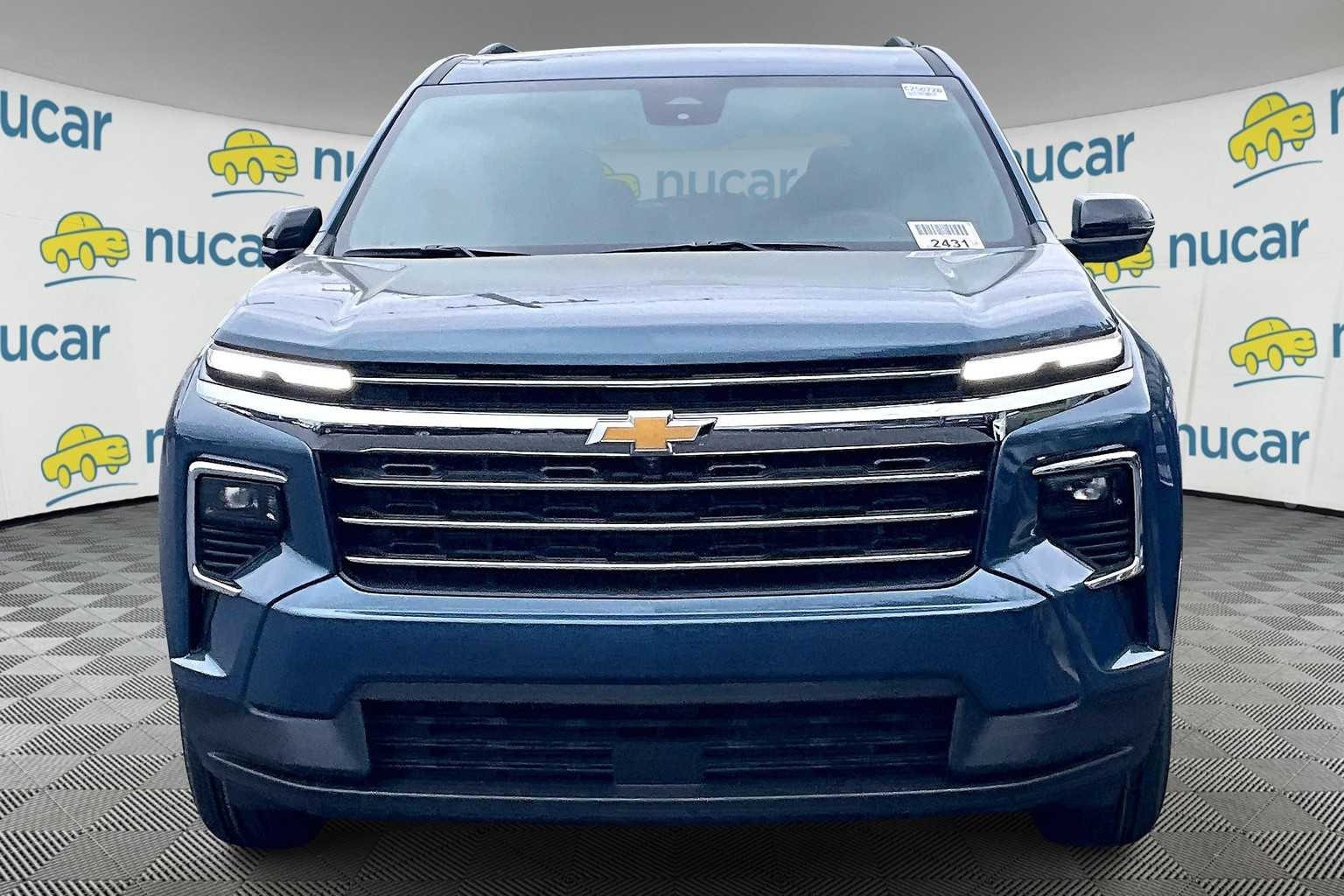 2025 Chevrolet Traverse AWD LT - Photo 3
