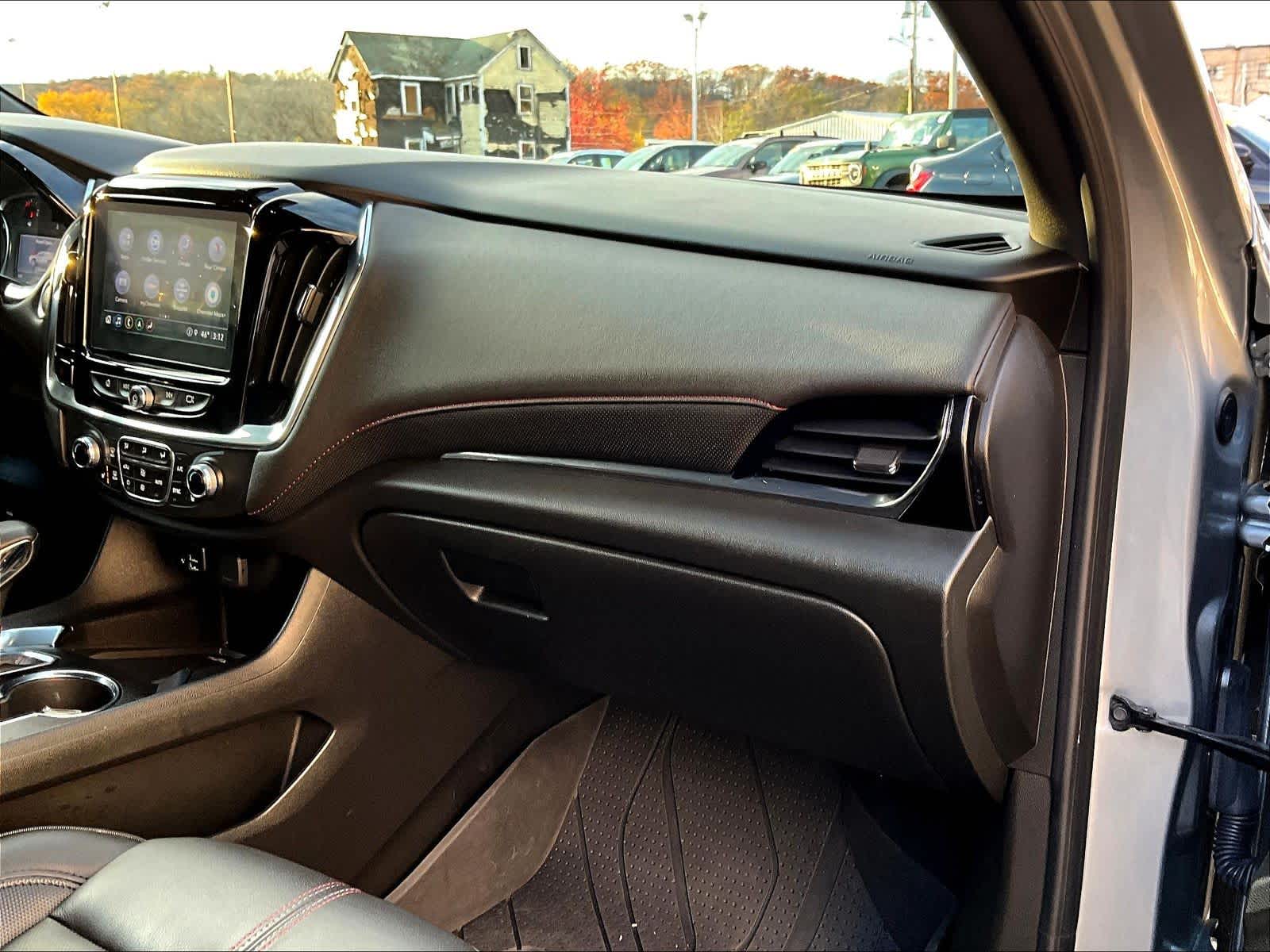 2023 Chevrolet Traverse RS - Photo 13