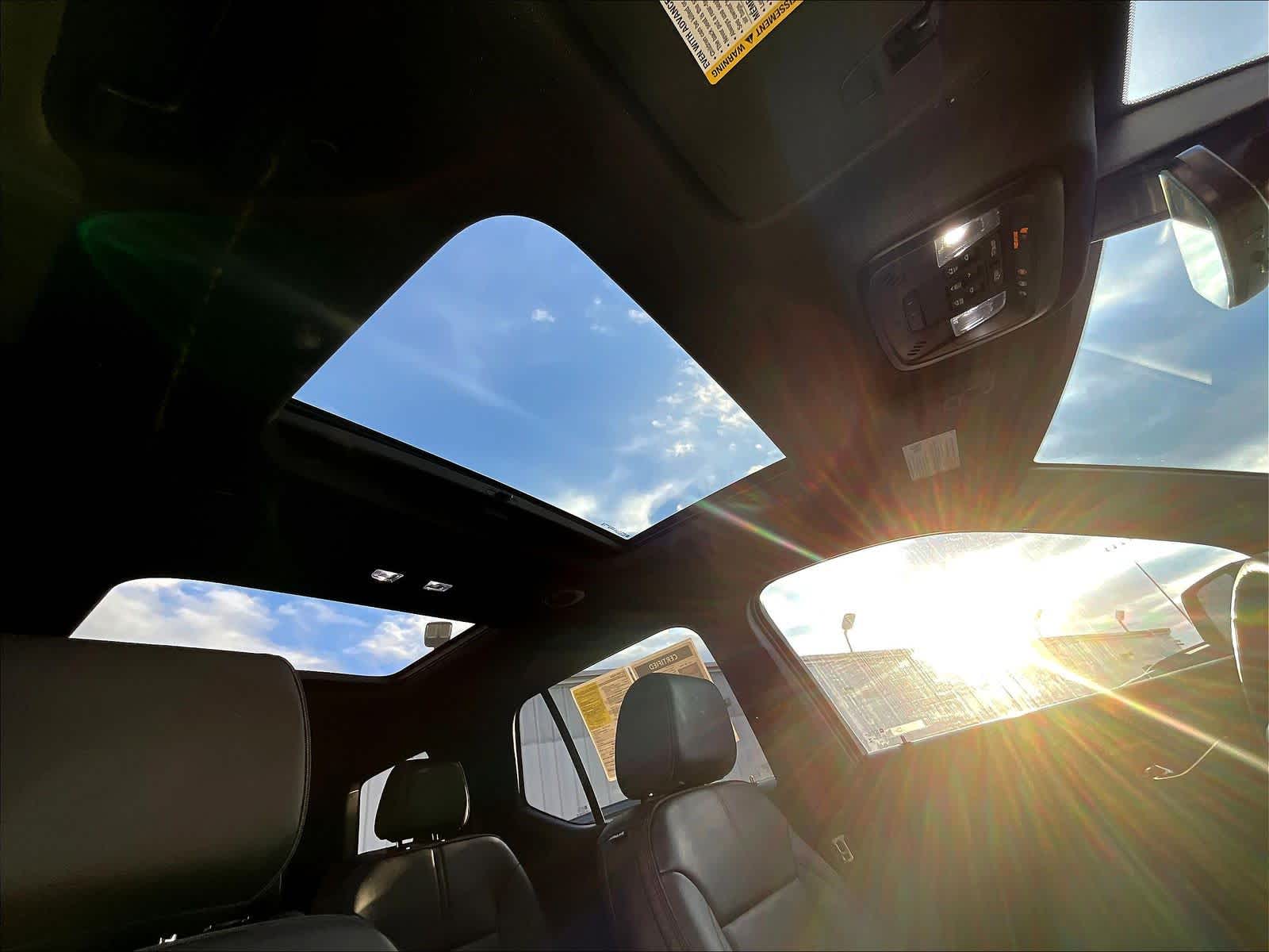 2023 Chevrolet Traverse RS - Photo 23