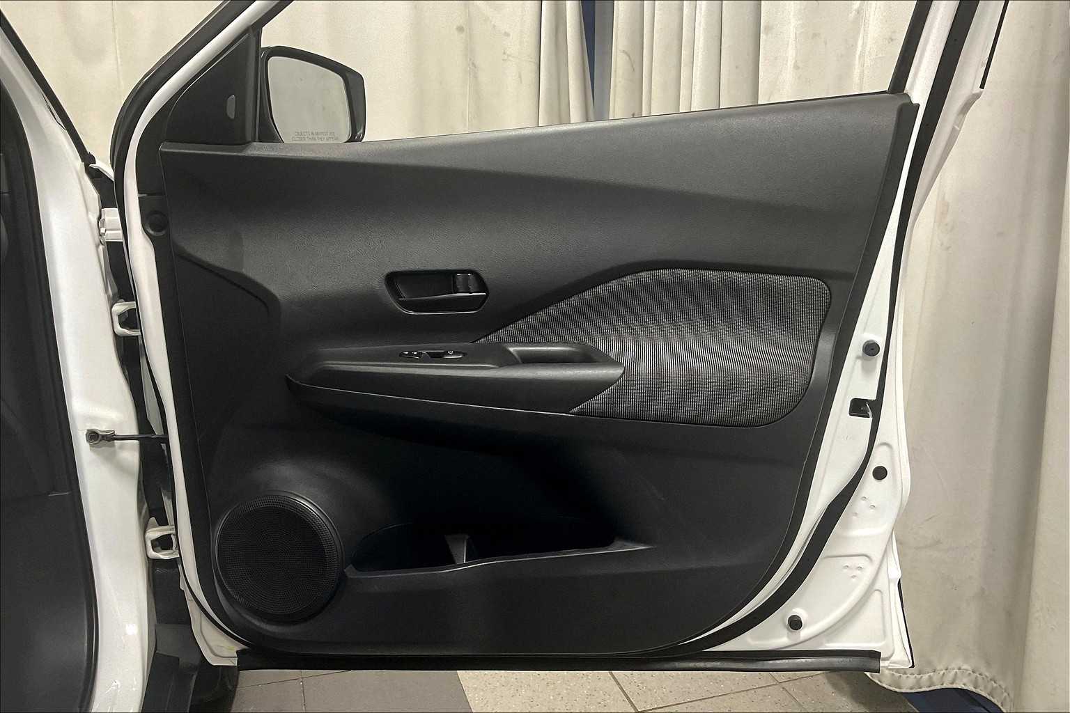 2020 Nissan Kicks S - Photo 12