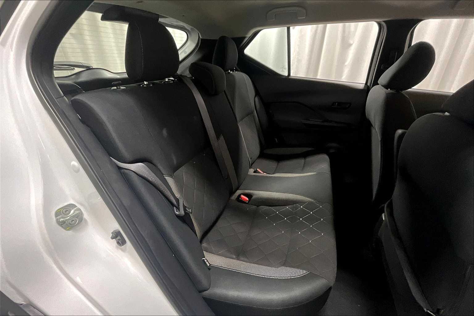 2020 Nissan Kicks S - Photo 16