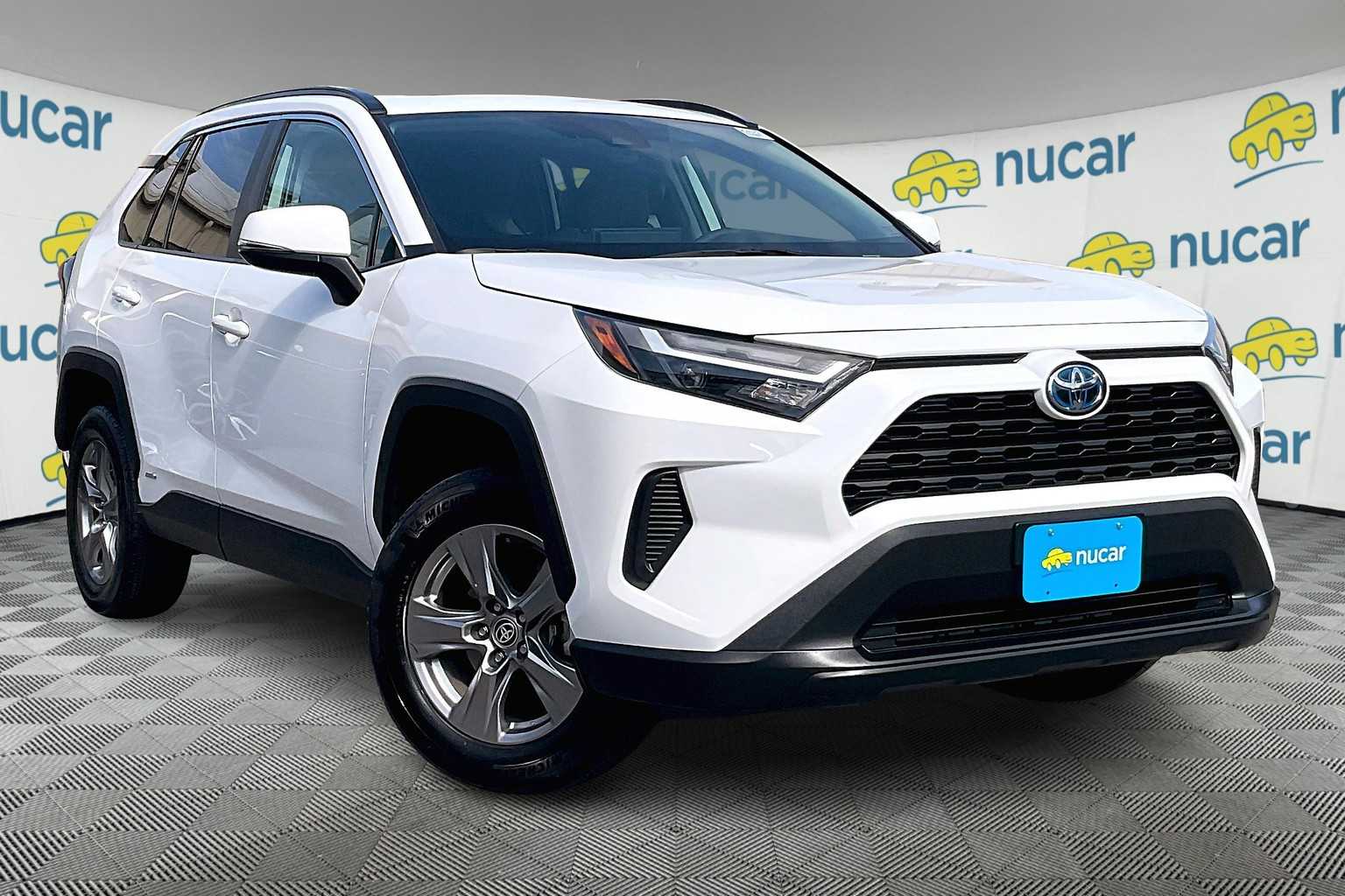 2024 Toyota RAV4 Hybrid XLE