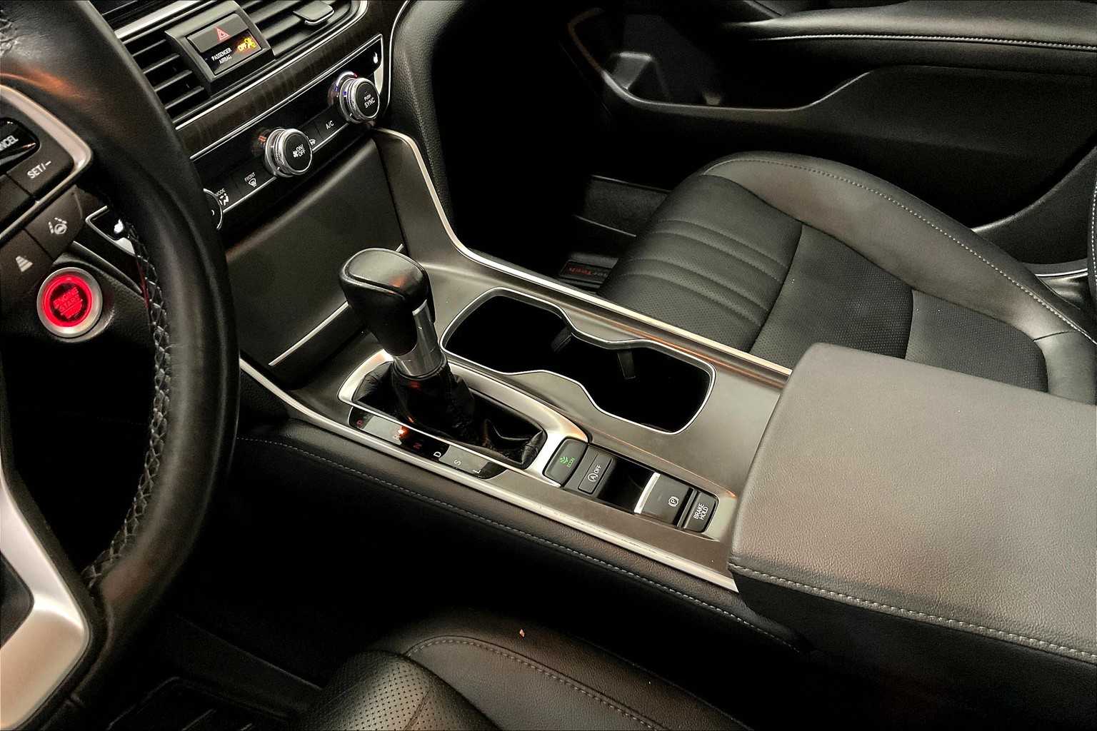 2021 Honda Accord EX-L - Photo 20