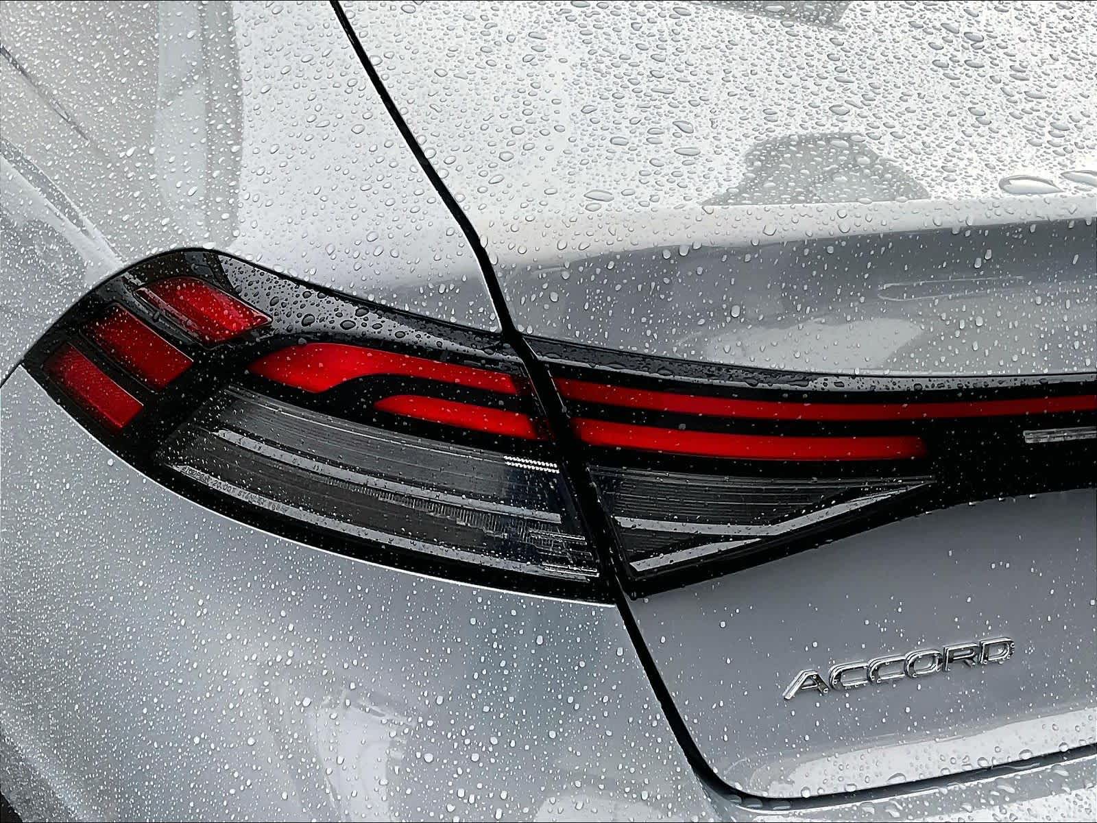 2025 Honda Accord SE - Photo 34