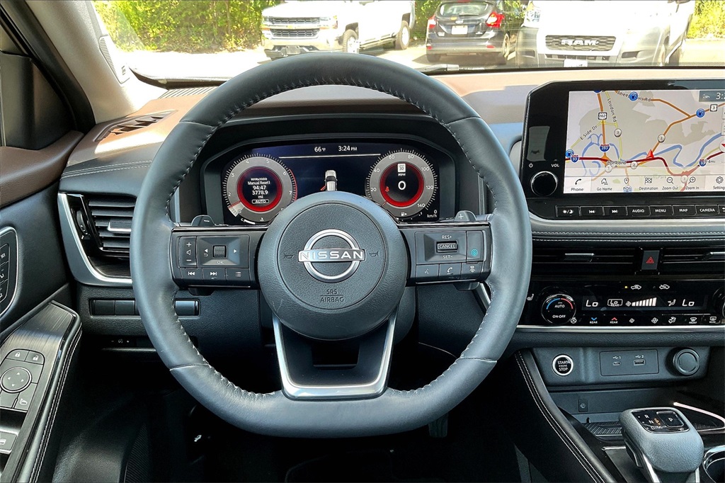 2022 Nissan Rogue Platinum - Photo 17