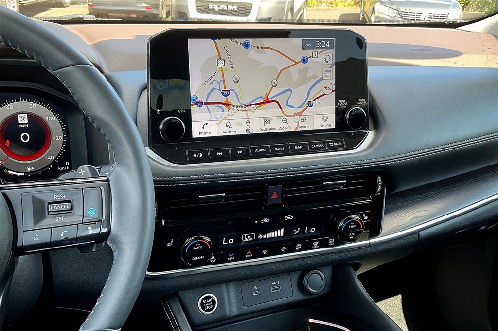 2022 Nissan Rogue Platinum - Photo 18