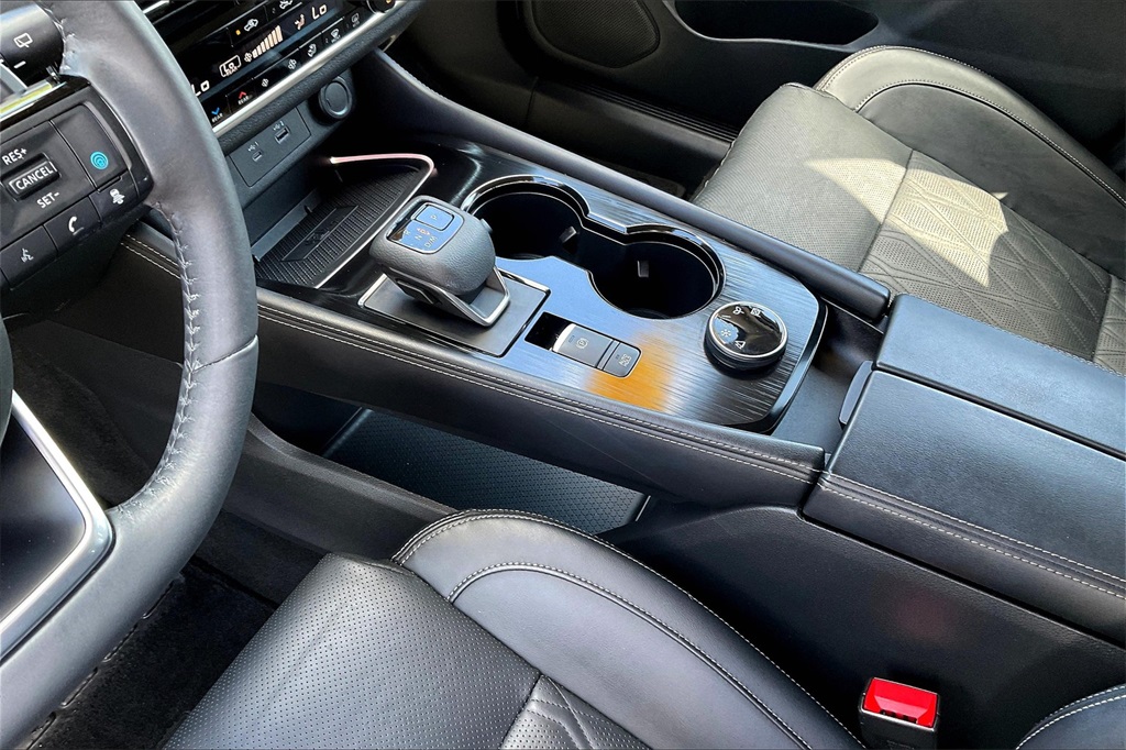 2022 Nissan Rogue Platinum - Photo 20