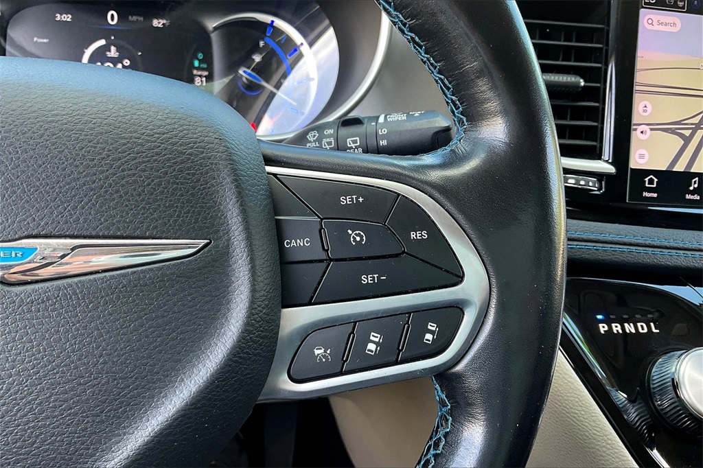 2021 Chrysler Pacifica Hybrid Touring L - Photo 23