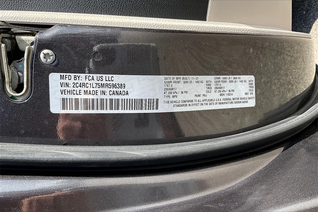 2021 Chrysler Pacifica Hybrid Touring L - Photo 31