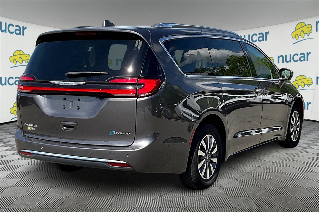 2021 Chrysler Pacifica Hybrid Touring L - Photo 6