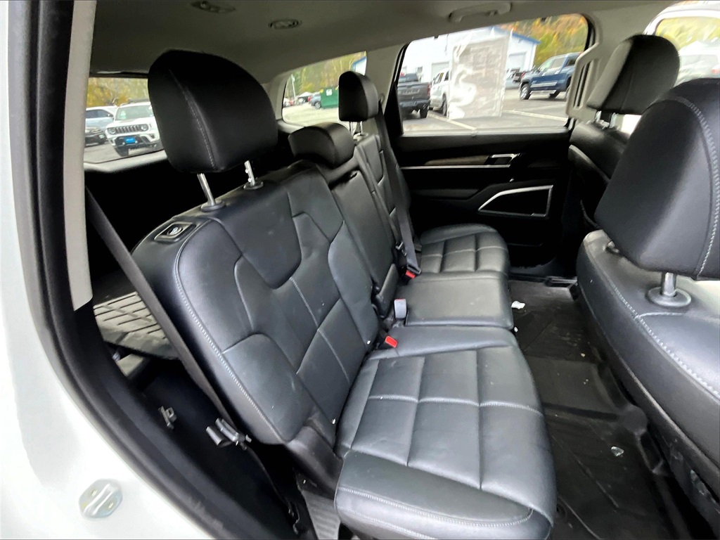 2022 Kia Telluride EX - Photo 15