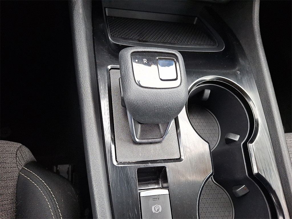 2021 Nissan Rogue SV - Photo 14
