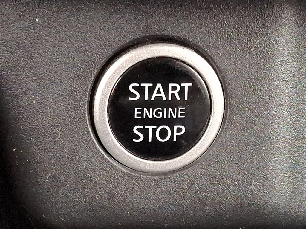 2021 Nissan Rogue SV - Photo 22