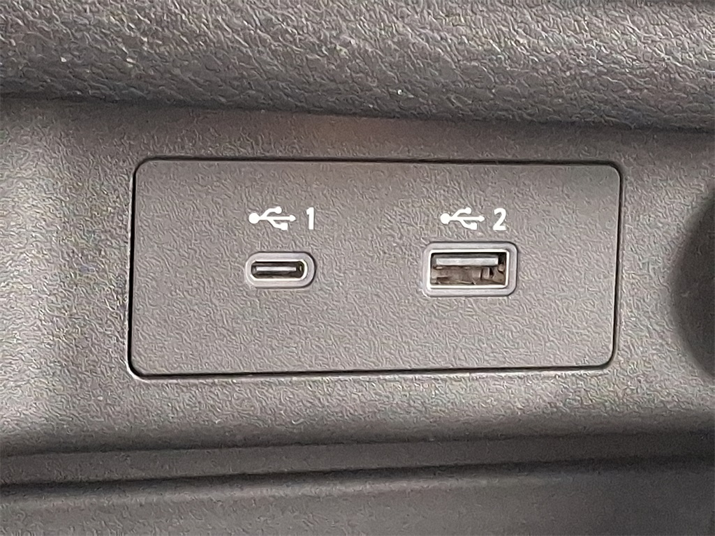 2021 Nissan Rogue SV - Photo 24