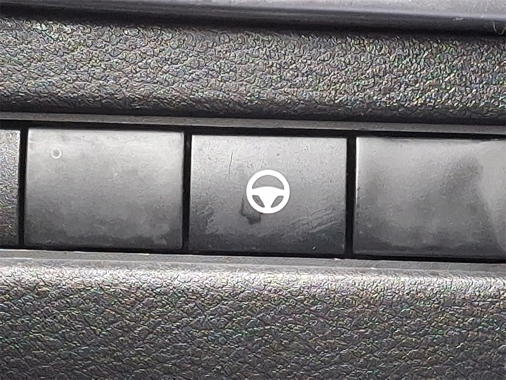 2021 Nissan Rogue SV - Photo 25