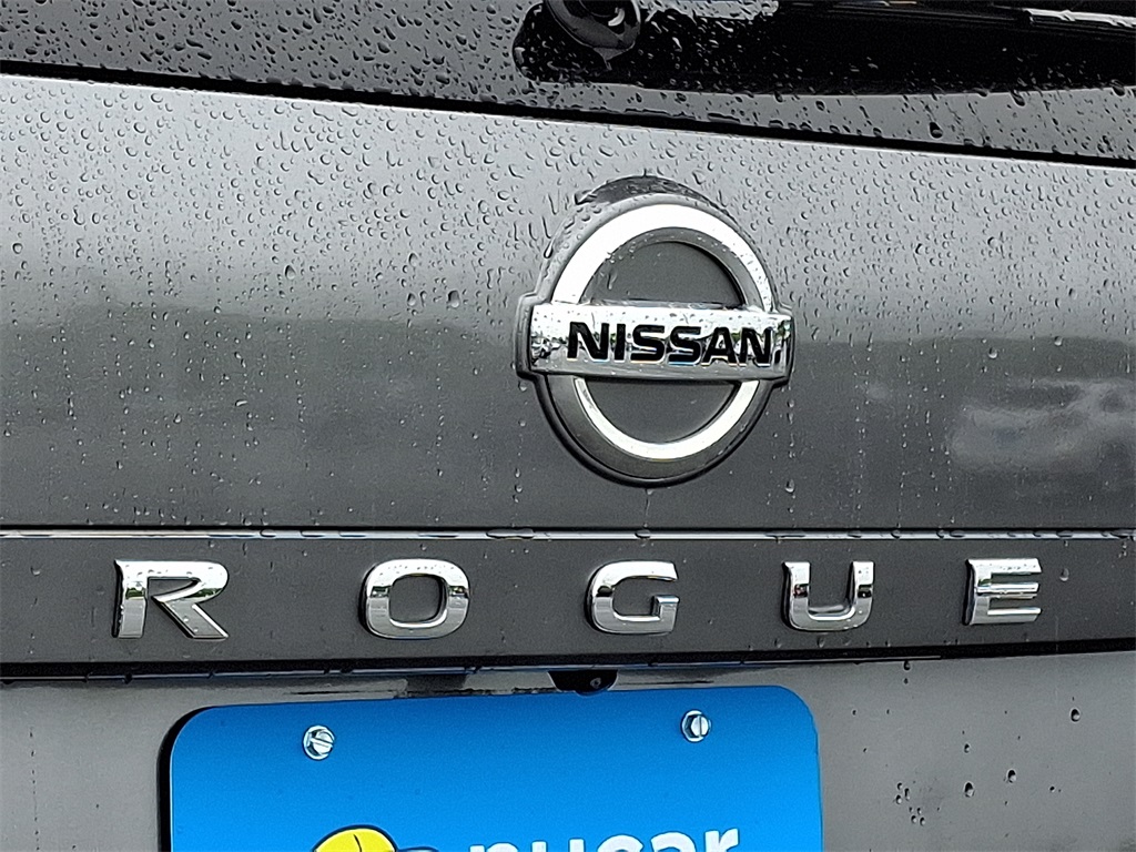 2021 Nissan Rogue SV - Photo 29