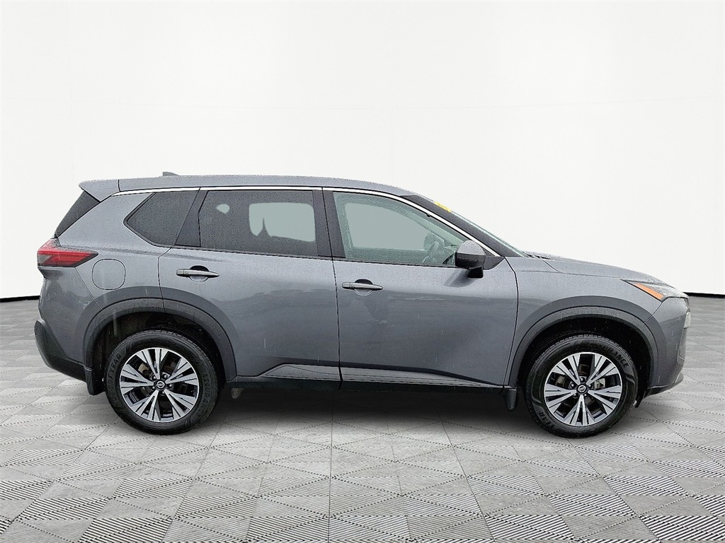 2021 Nissan Rogue SV - Photo 7