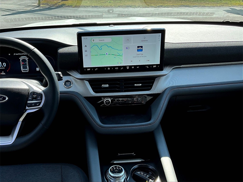 2025 Ford Explorer Active - Photo 8