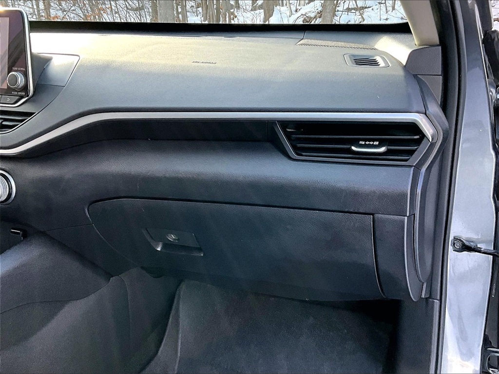 2020 Nissan Altima 2.5 S - Photo 13