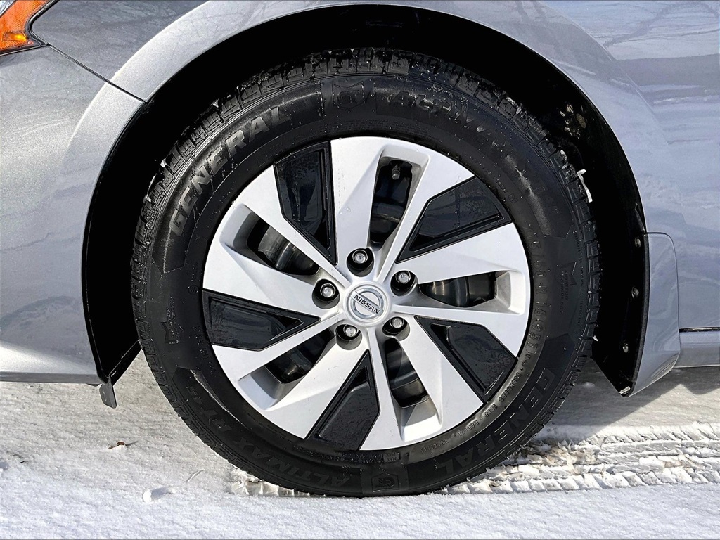 2020 Nissan Altima 2.5 S - Photo 7