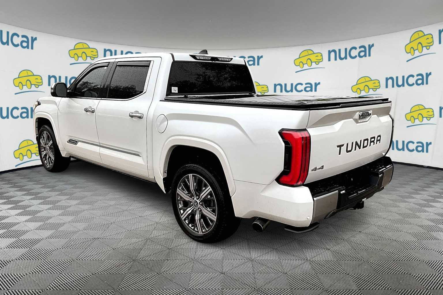 2022 Toyota Tundra Capstone Hybrid - Photo 3