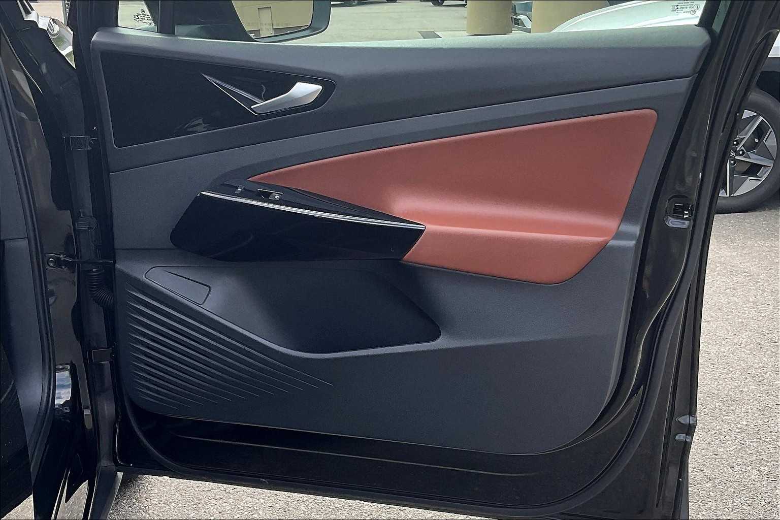 2021 Volkswagen ID.4 Pro S - Photo 12