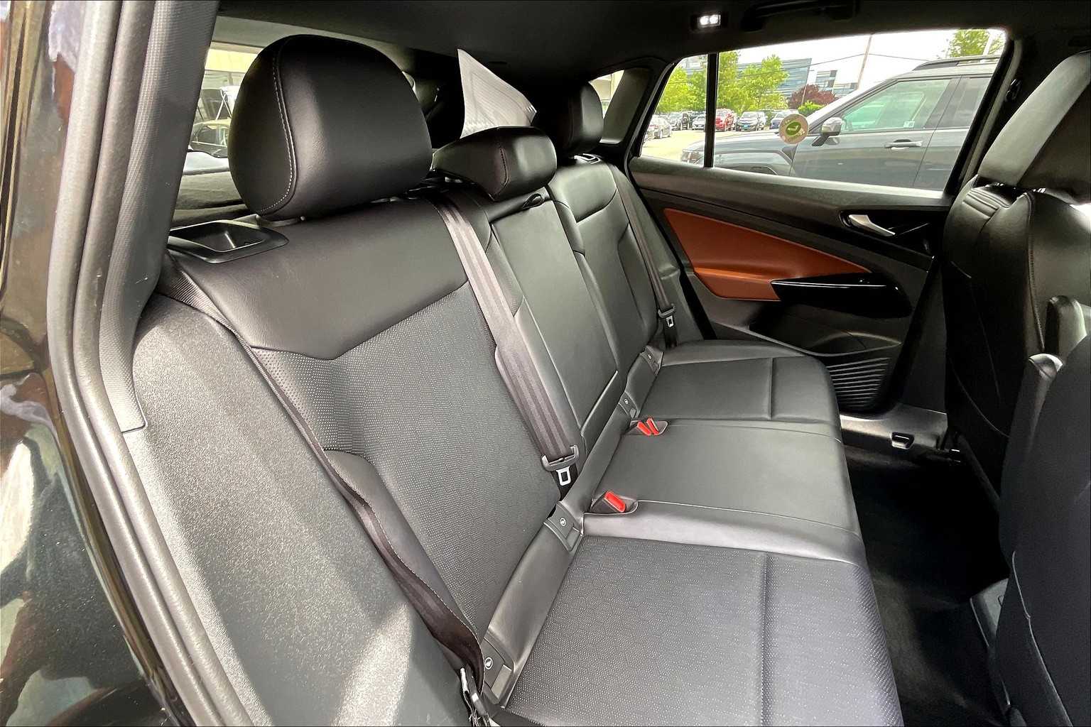 2021 Volkswagen ID.4 Pro S - Photo 16