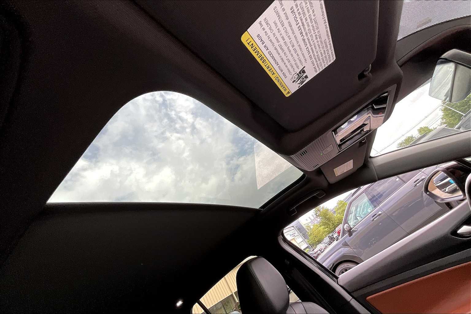 2021 Volkswagen ID.4 Pro S - Photo 22