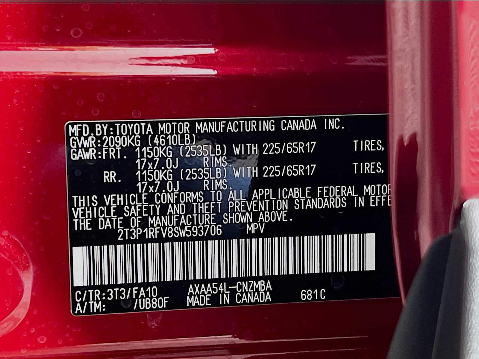 2025 Toyota RAV4 XLE - Photo 20