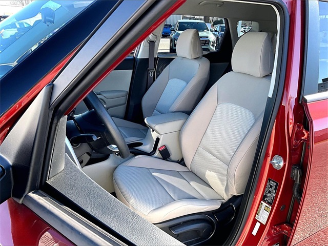2023 Kia Soul LX - Photo 10