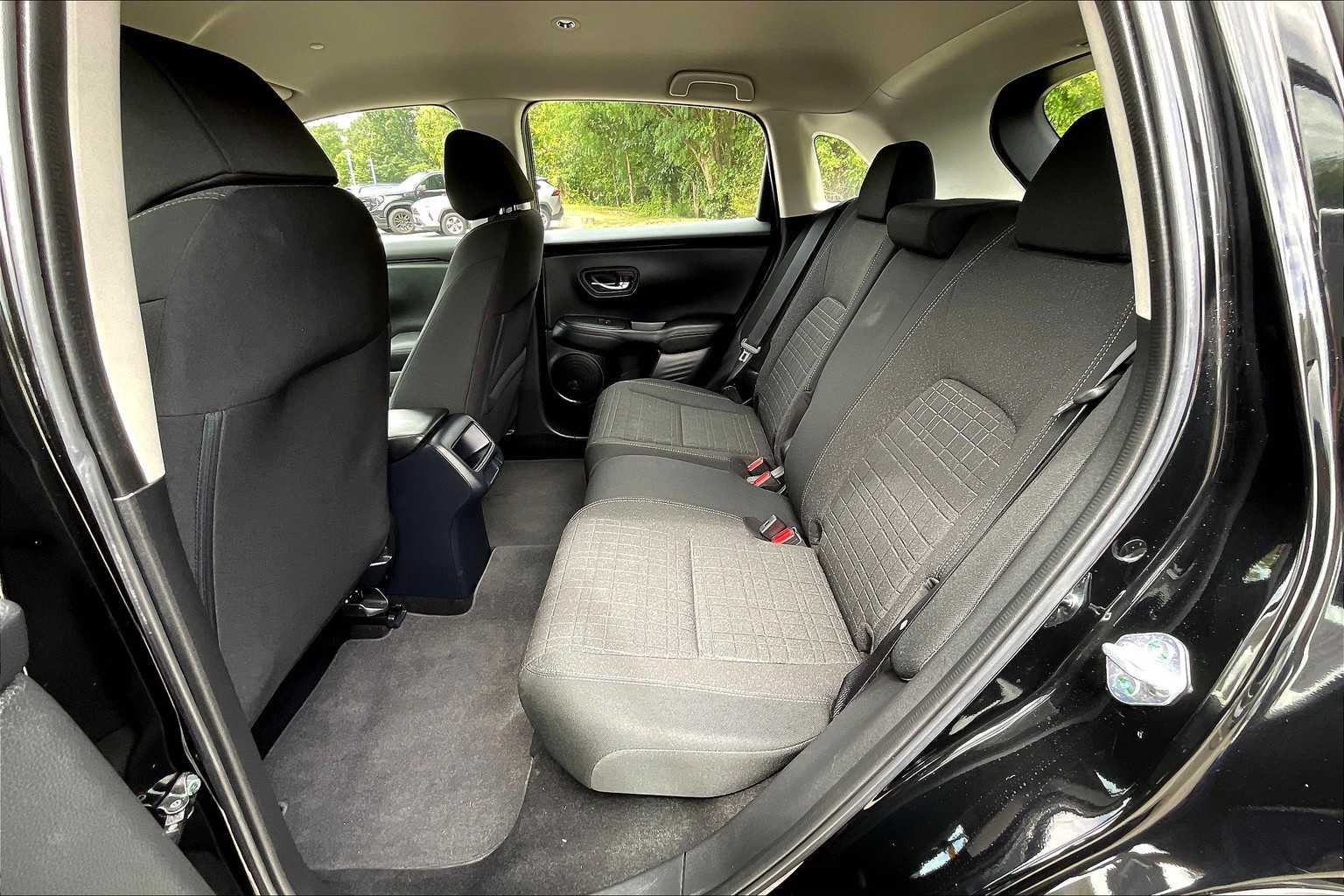 2024 Honda HR-V LX - Photo 15