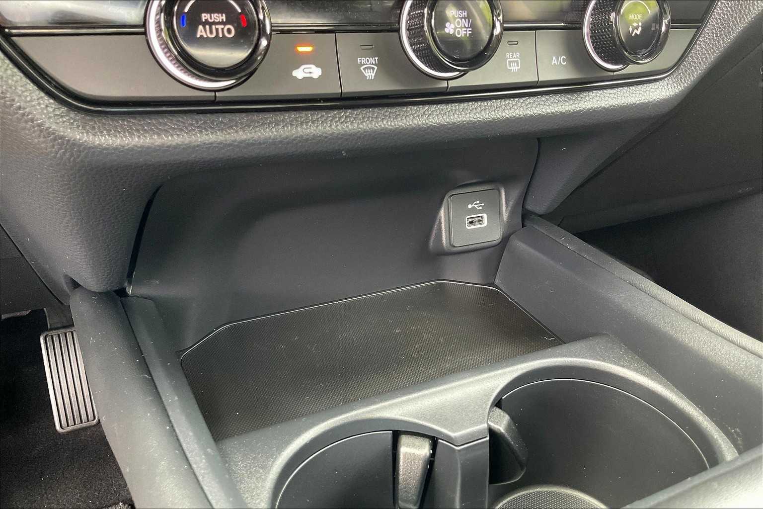 2024 Honda HR-V LX - Photo 25