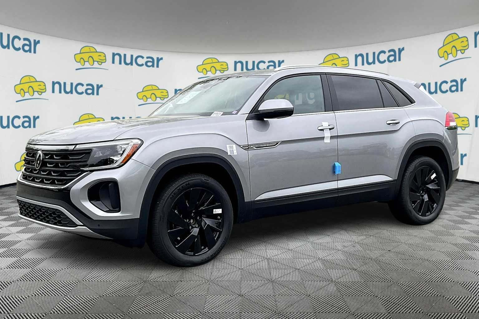 2025 Volkswagen Atlas Cross Sport 2.0T SE w/Technology - Photo 4