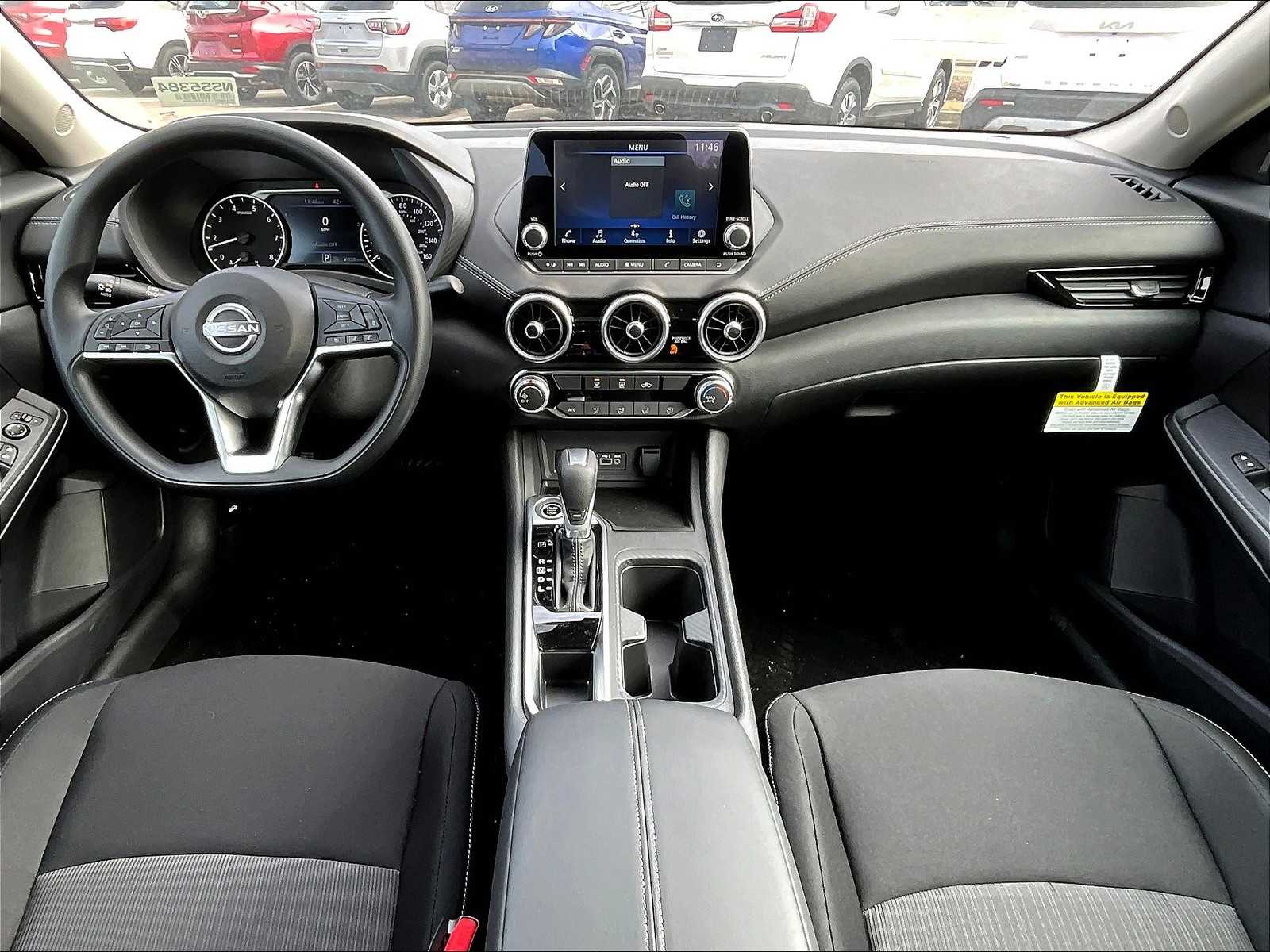 2025 Nissan Sentra SV - Photo 12