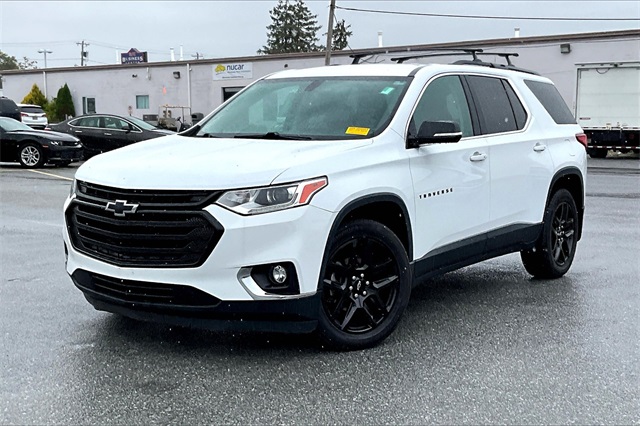 2019 Chevrolet Traverse LT - Photo 2