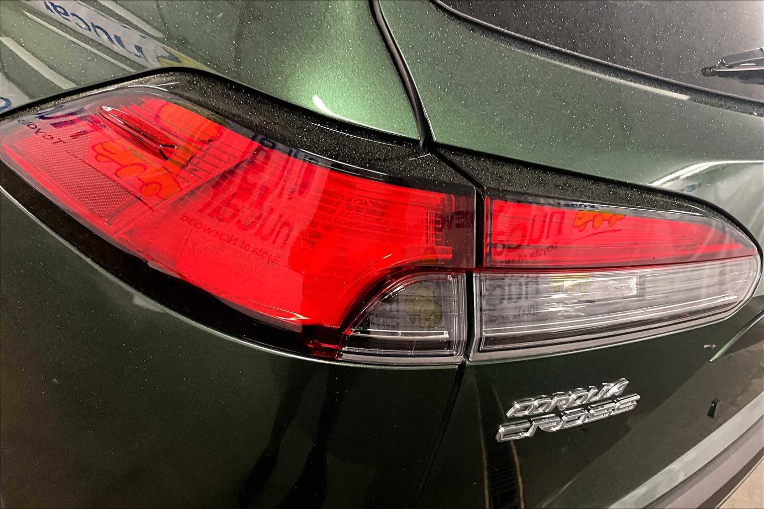2023 Toyota Corolla Cross XLE - Photo 34