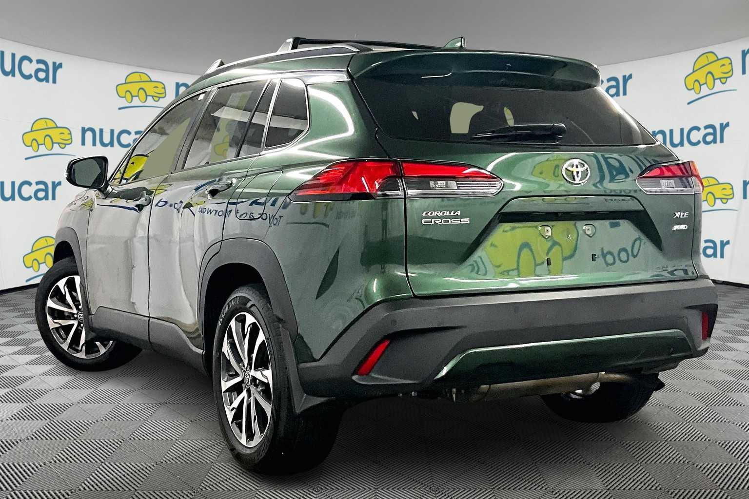2023 Toyota Corolla Cross XLE - Photo 4