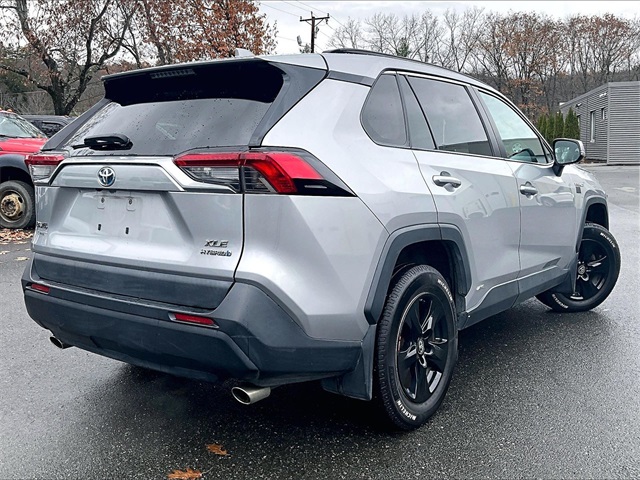 2019 Toyota RAV4 Hybrid XLE - Photo 4