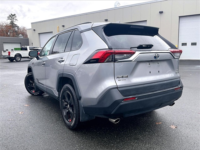 2019 Toyota RAV4 Hybrid XLE - Photo 6