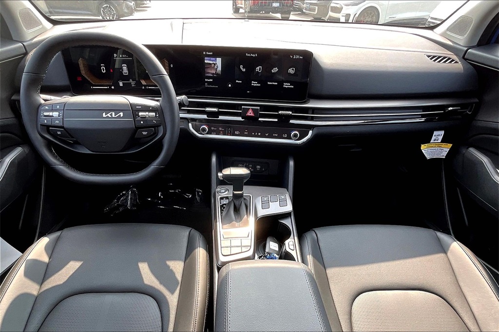 2026 Kia Sportage EX - Photo 12