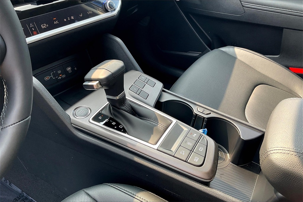 2026 Kia Sportage EX - Photo 14