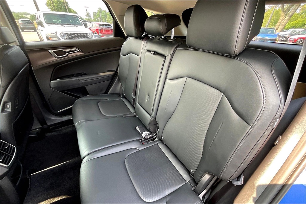 2026 Kia Sportage EX - Photo 15