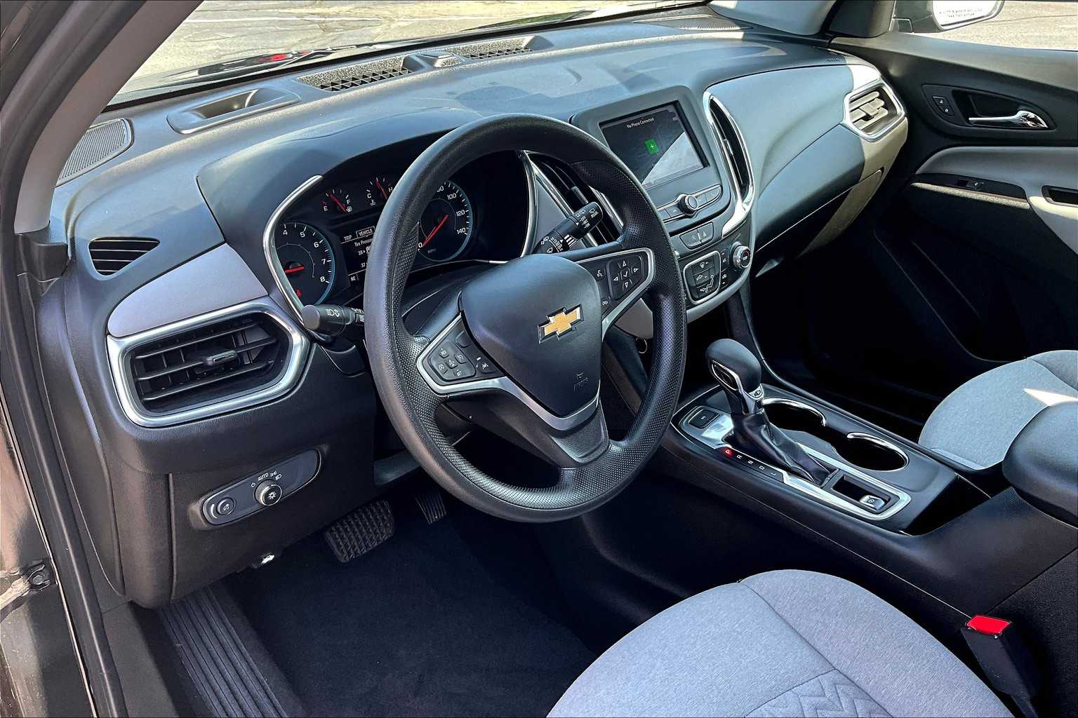 2022 Chevrolet Equinox LS - Photo 8