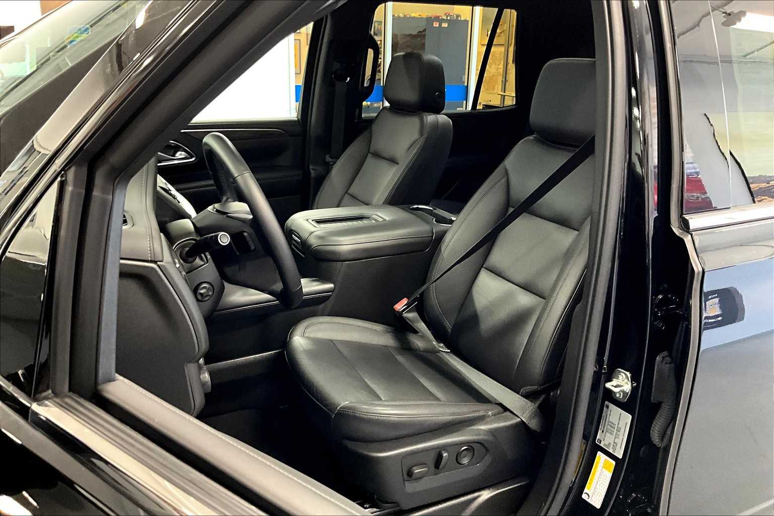 2022 Chevrolet Tahoe LT - Photo 10