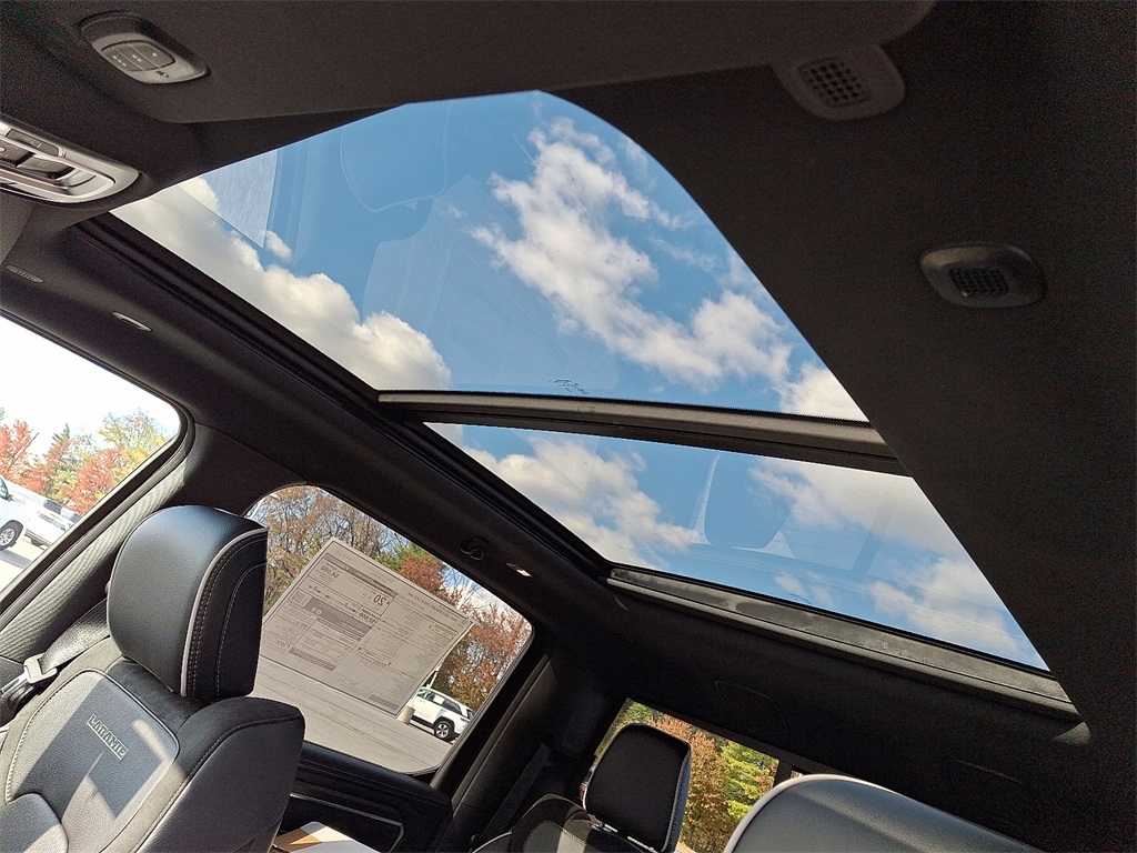 2026 Ram 1500 Laramie - Photo 10