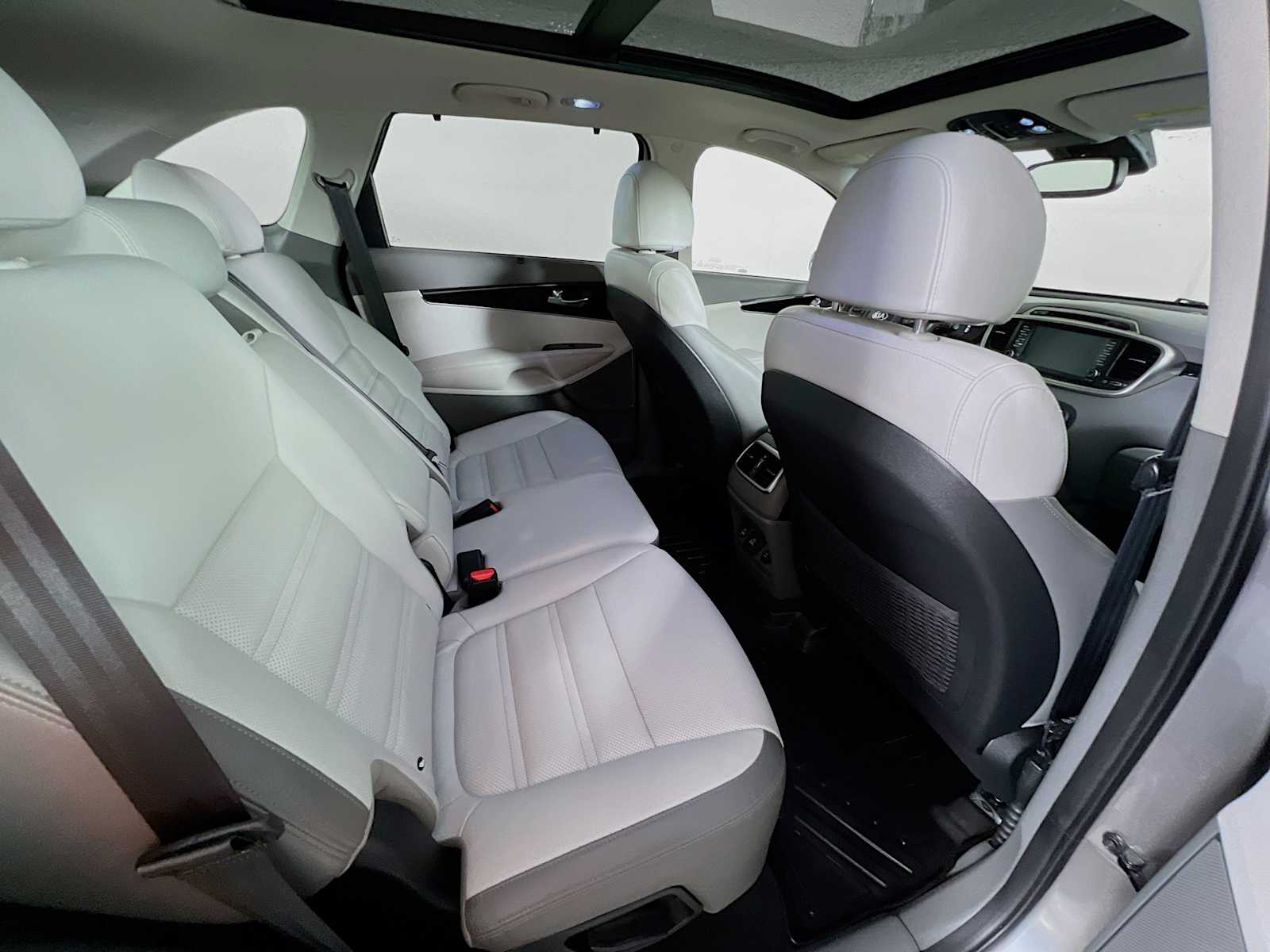 2018 Kia Sorento SX V6 - Photo 28