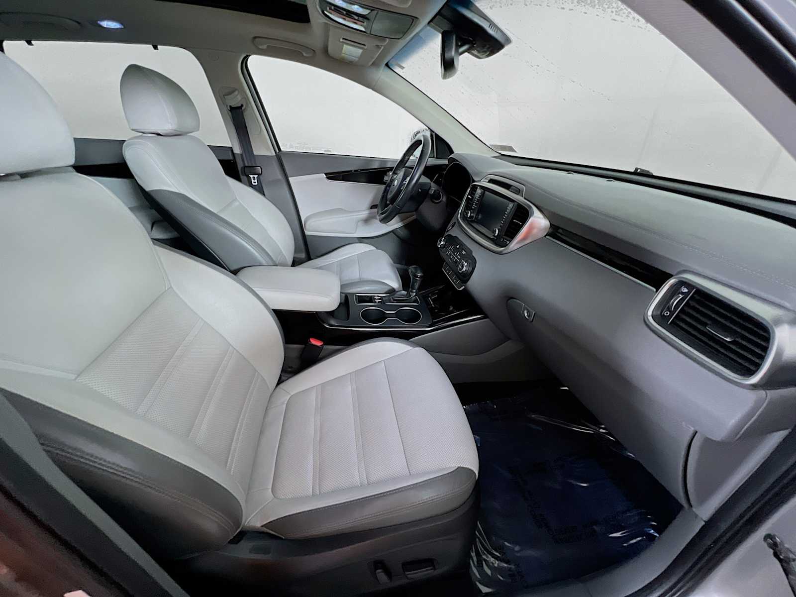 2018 Kia Sorento SX V6 - Photo 29